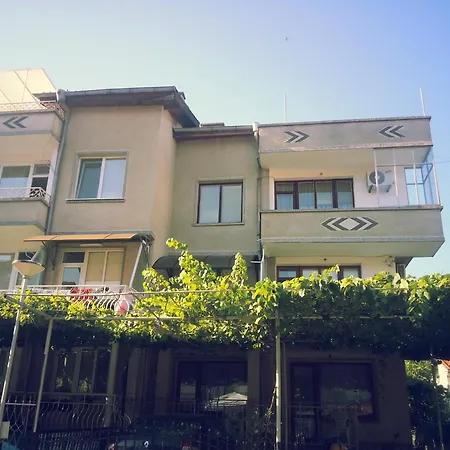 Δωμάτια σε οικογενειακή κατοικία Vylchev