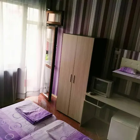 Δωμάτια σε οικογενειακή κατοικία Vylchev Kiten (Burgas)