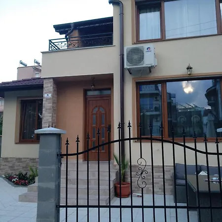 Accommodatie bij particulieren Vylchev Kiten (Burgas)